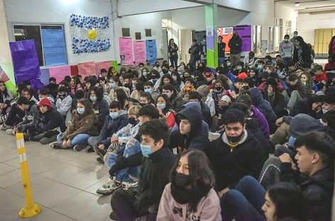 Más de 200 estudiantes secundarios recibieron una capacitación en Educación Vial y Manejo Seguro