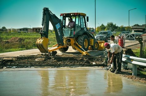 Pavimento y luz: avanzan las obras en las calles Libertad y 5 de Junio e instalan 53 nuevos puntos LED