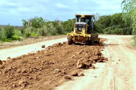 Campana: el municipio comenzó la reparación del camino entre Otamendi y el río