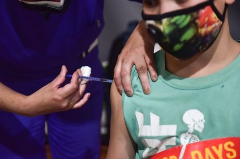 Comenzó la vacunación pediátrica libre contra el Covid-19 para niños y niñas de entre seis meses y dos años