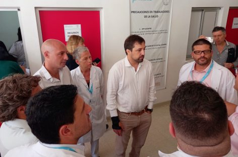 Escobar: el ministro de salud Kreplak recorrió la nueva terapia intensiva y el quirófano central del Hospital Erill