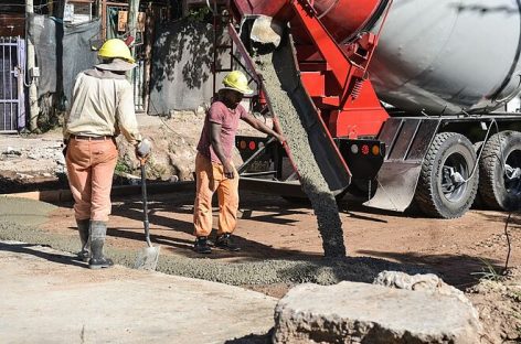 Garín: avanza el entubamiento del arroyo Bedoya y la construcción de la Plaza de las Niñeces