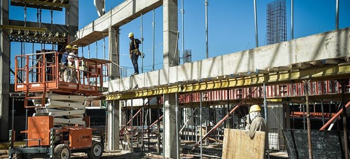 Avanzan obras en Savio, 24 de Febrero y Escobar