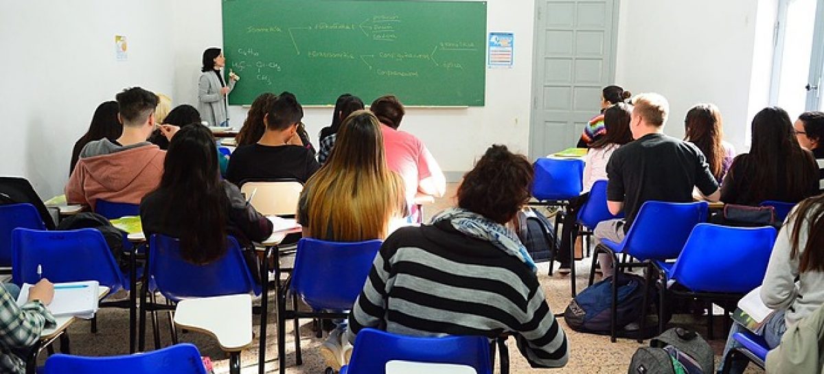 Infraestructura educativa: se construirán dos escuelas secundarias y un jardín de infantes