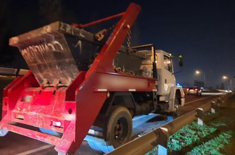 Secuestran tres camiones volquete y clausuran un predio que generaba microbasurales en el distrito