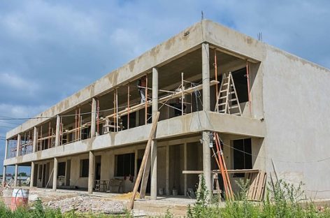 Continúa a buen ritmo la construcción de la primera Escuela Primaria Municipal de Escobar