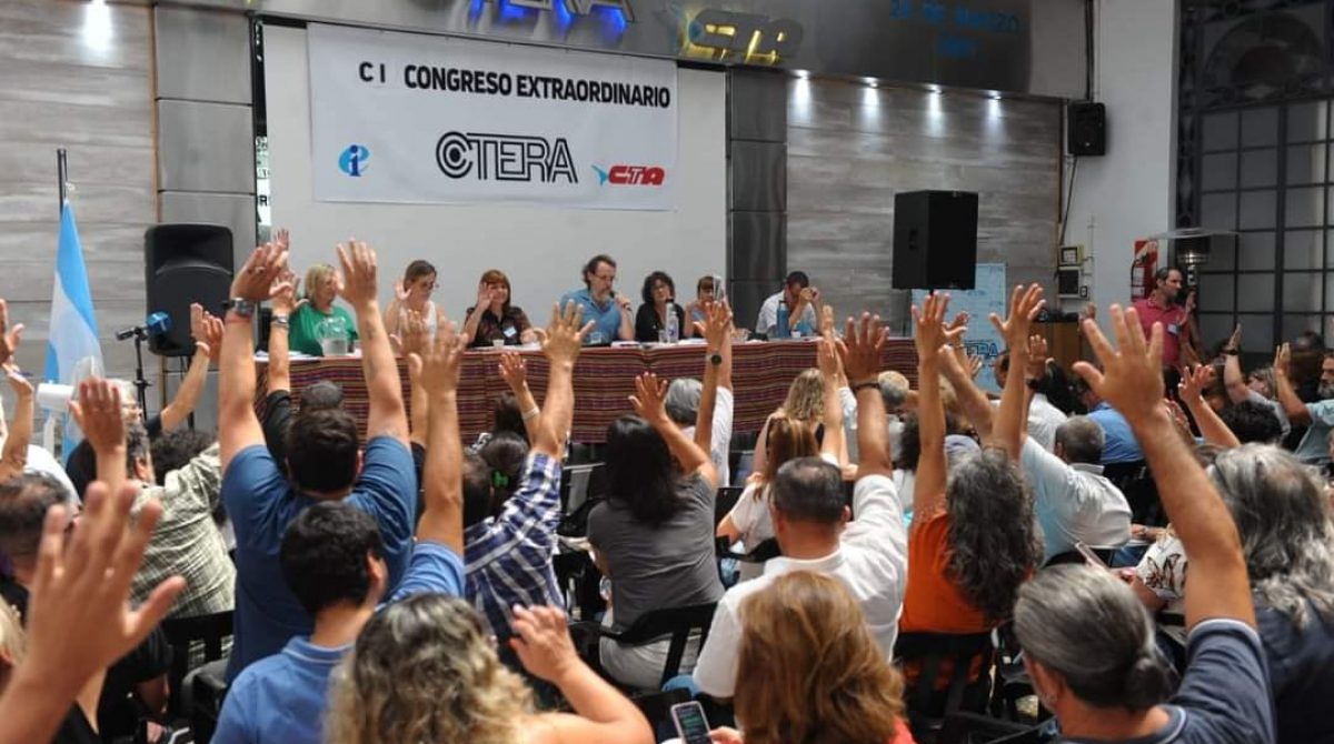 Congeso de CTERA resolvió no iniciar las clases el 26 con movilizaciones en todo el país