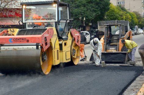 Repavimentación en el centro de Belén de Escobar: qué obras realiza el Municipio y qué calles y avenidas abarcan