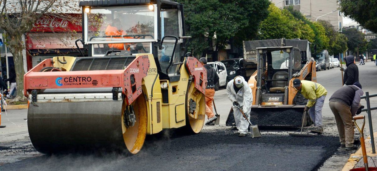 La Municipalidad amplía la obra de repavimentación de la avenida Tapia de Cruz