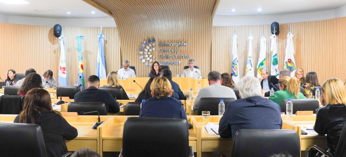 Más presupuesto en seguridad, salud y educación, y la eliminación de 50 tasas, los principales ejes del proyecto Fiscal Tributario 2025