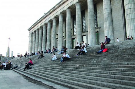 Se creará en Escobar una comisión de práctica profesional para que estudiantes de Derecho brinden asistencia jurídica gratuita