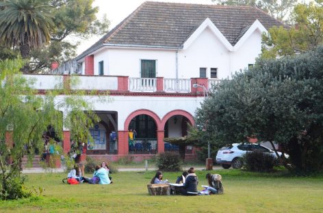 Polo de Educación Escobar: últimos días para inscribirse a las materias de UBA XXI