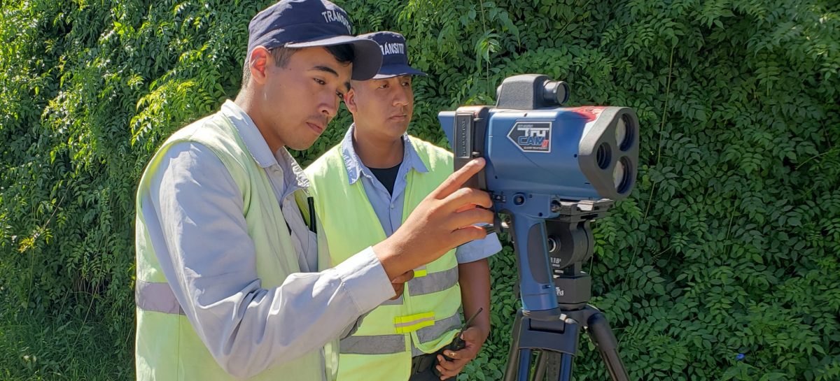 Cuidado con las multas: en Ruta 25 comenzaron a medir con radares la velocidad de los vehículos
