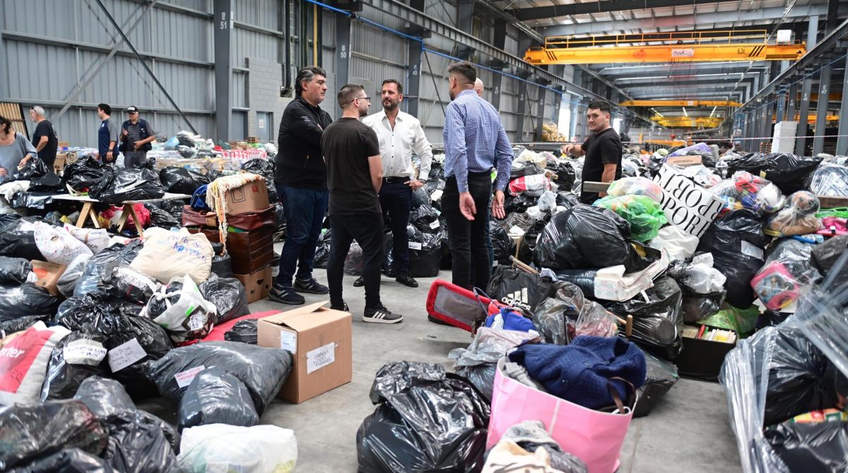 Hoy parten hacia Bahía Blanca las cinco toneladas de donaciones recibidas en Escobar